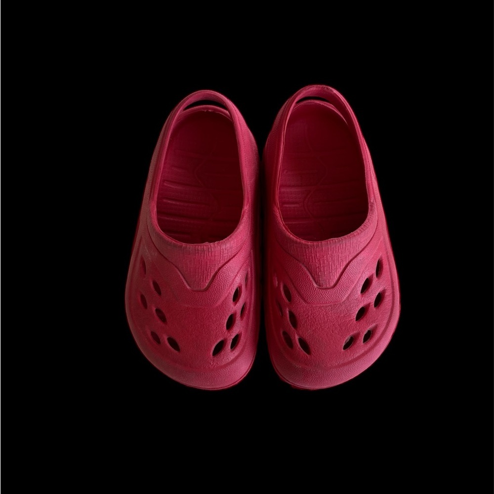 🌺Red Slip-On Water Shoes with Perforated Design